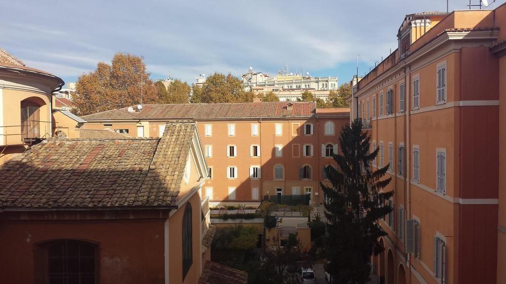 Hotel Saturnia Roma Exterior foto